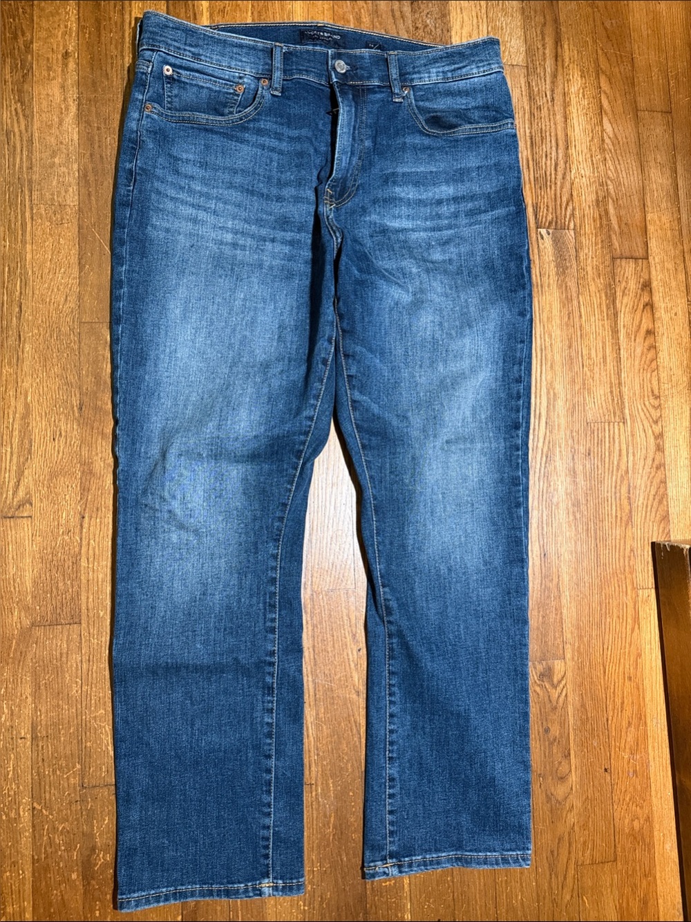 Lucky Brand Men's Straight Fit Blue Jeans